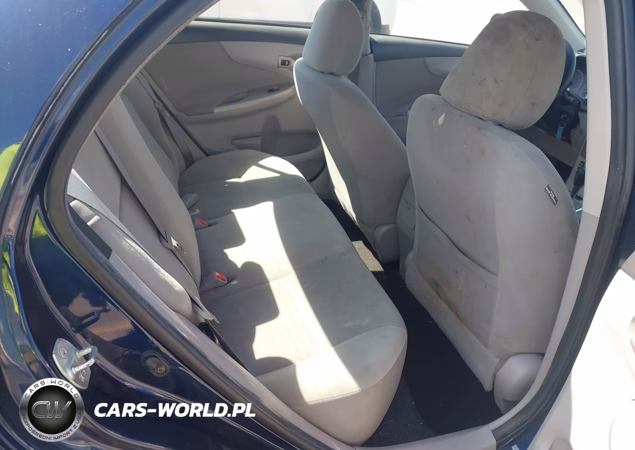 2013 Toyota Corolla Le VIN:5YFBU4EEXDP202882 - 8