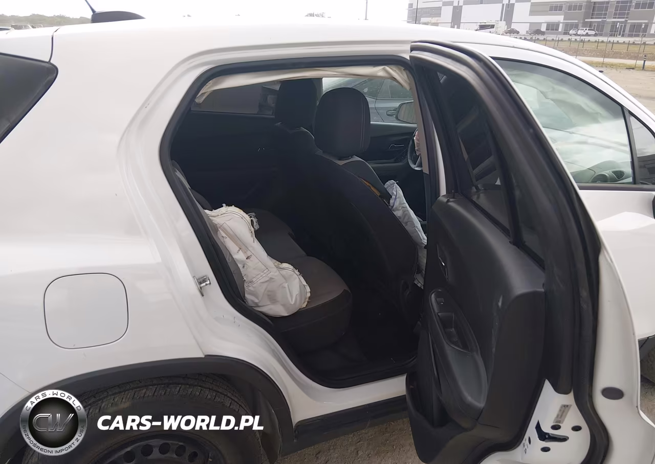 2015 Chevrolet Trax 1Ls VIN:KL7CJKSB6FB096733 - 8