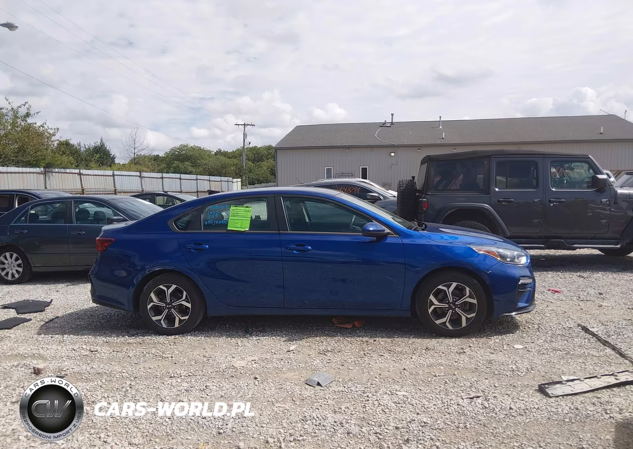 2020 Kia Forte Lxs VIN:3KPF24AD1LE156864 - 13