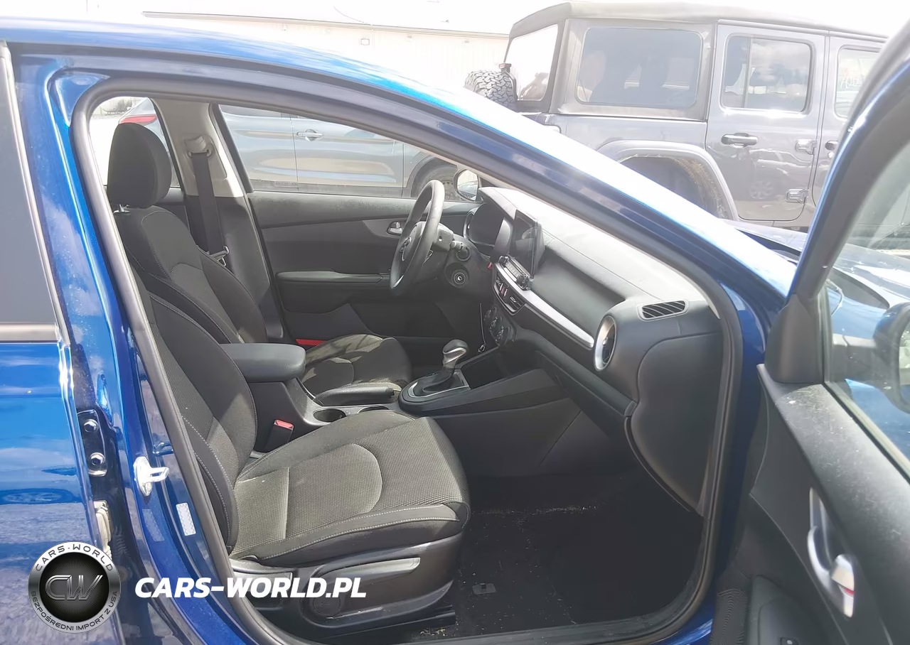 2020 Kia Forte Lxs VIN:3KPF24AD1LE156864 - 5