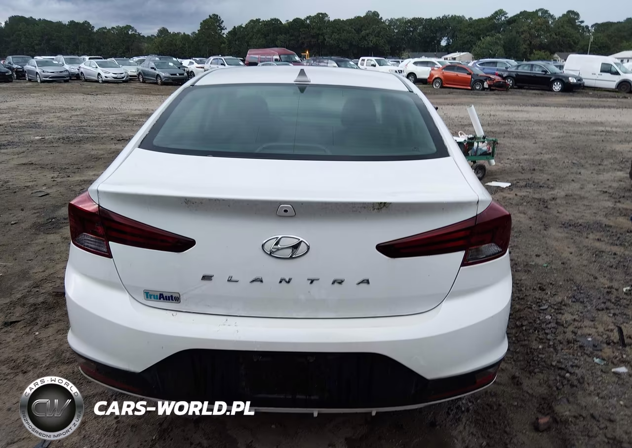 2020 Hyundai Elantra Sel VIN:5NPD84LF6LH568116 - 17