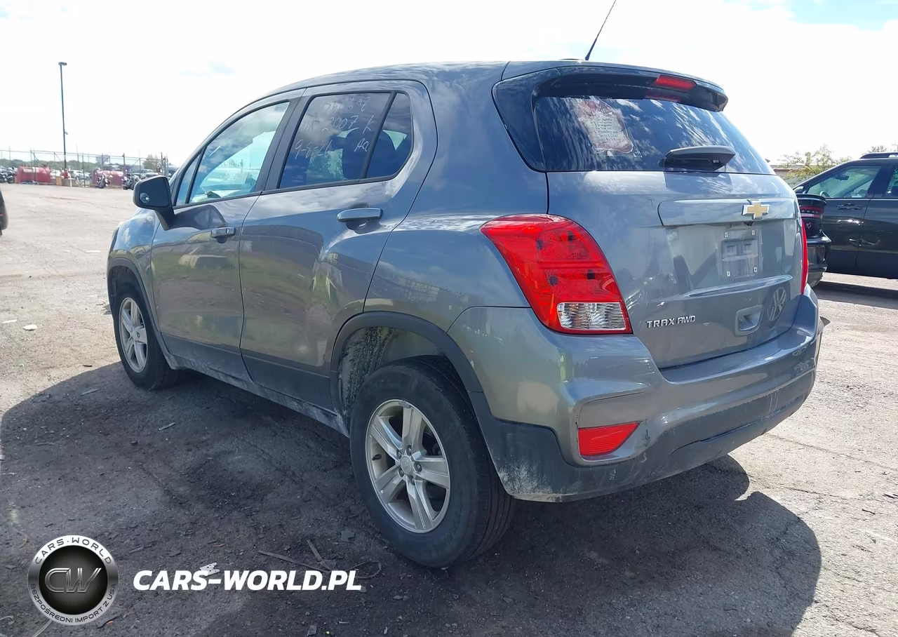2020 Chevrolet Trax Awd Ls VIN:3GNCJNSB6LL272007 - 3