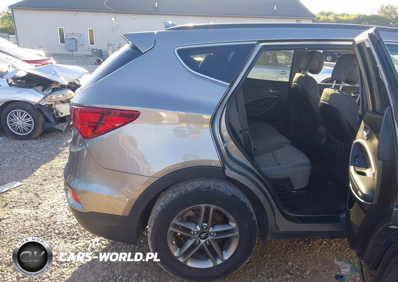 2017 Hyundai Santa Fe Sport 2.4L VIN:5NMZU3LB3HH001164 - 8