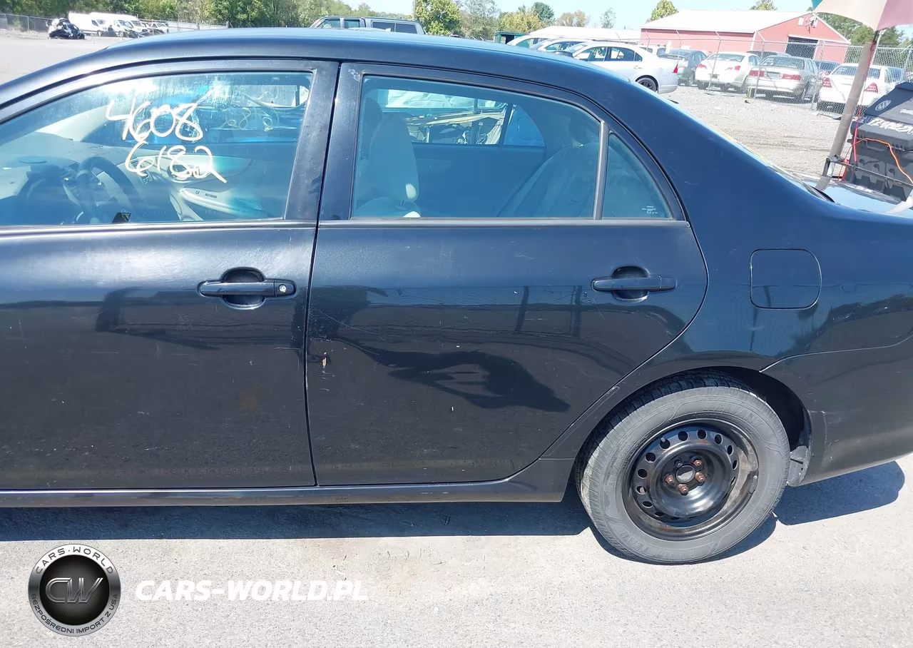 2010 Toyota Corolla Le VIN:2T1BU4EE0AC318538 - 13