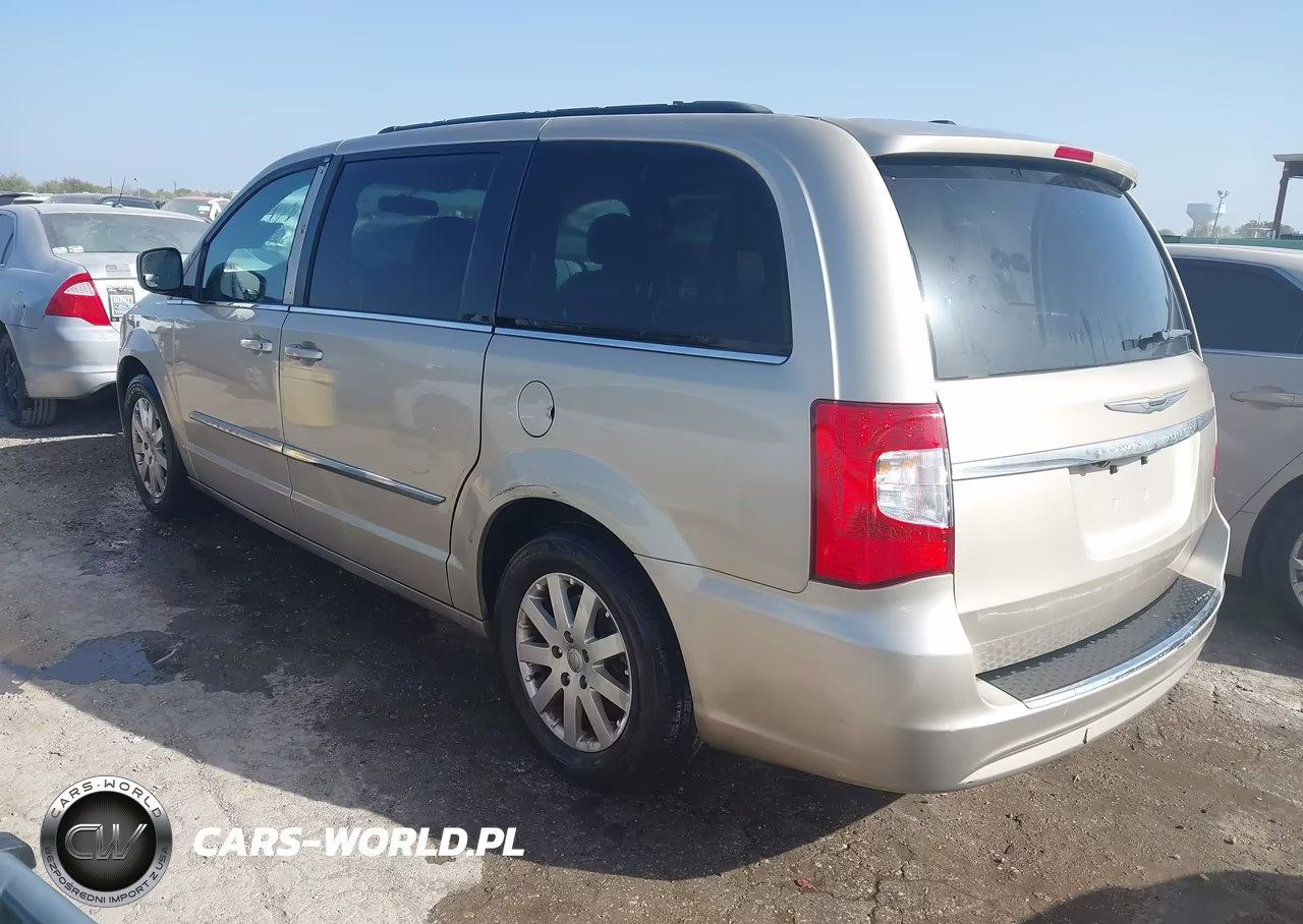2013 Chrysler Town & Country Touring VIN:2C4RC1BG9DR539193 - 3