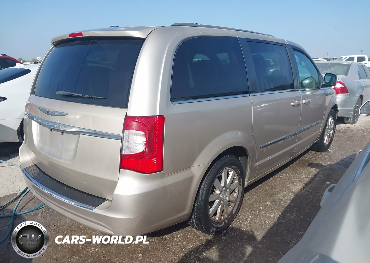 2013 Chrysler Town & Country Touring VIN:2C4RC1BG9DR539193 - 4