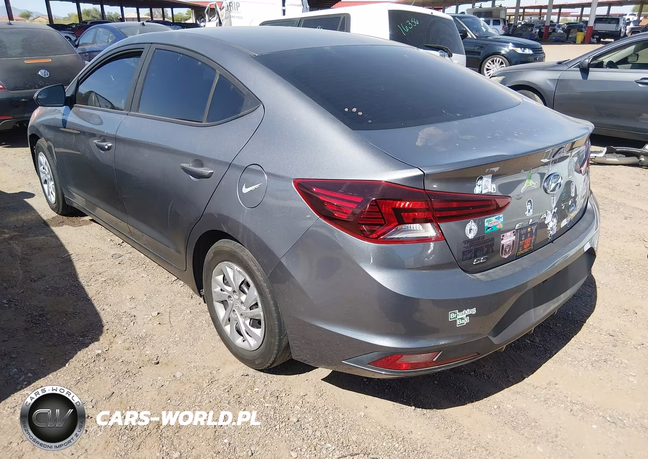 2019 Hyundai Elantra Se VIN:5NPD74LF2KH439002 - 3