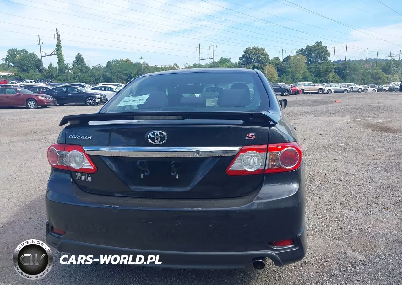 2012 Toyota Corolla S VIN:2T1BU4EE4CC763352 - 17