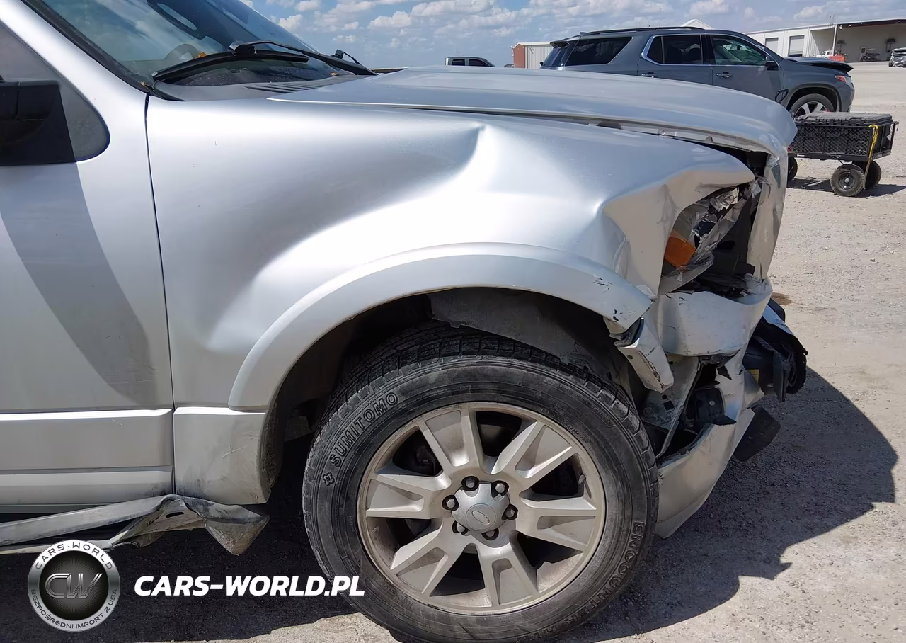 2010 Ford Expedition El Xlt VIN:1FMJK1F58AEB45648 - 13