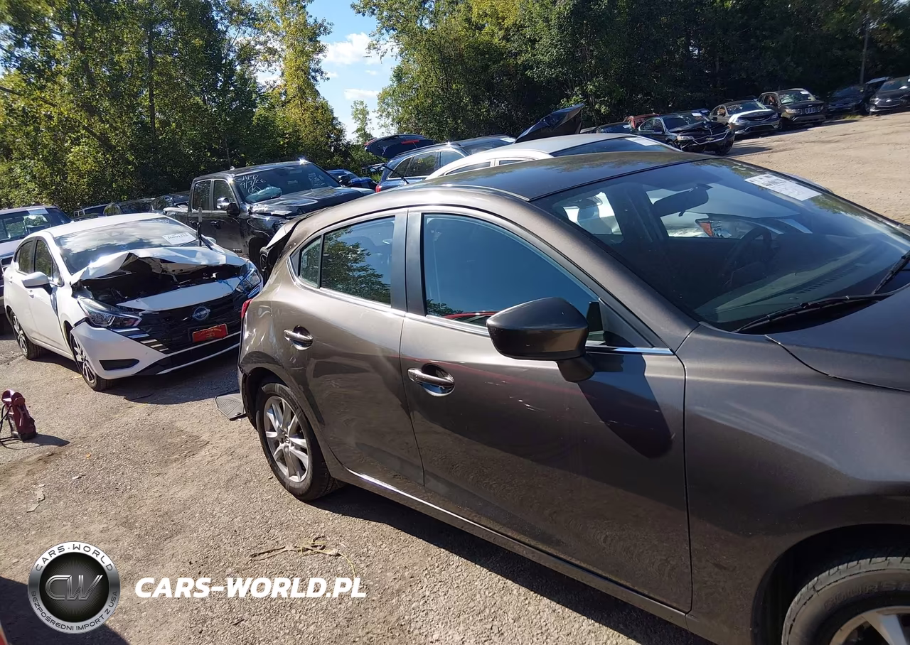 2014 Mazda Mazda3 I Touring VIN:JM1BM1L76E1122522 - 13