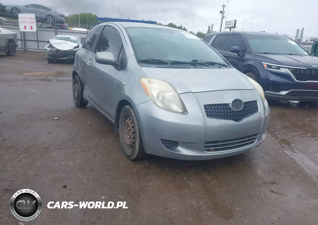 2008 Toyota Yaris VIN:JTDJT923X85209820 - 1