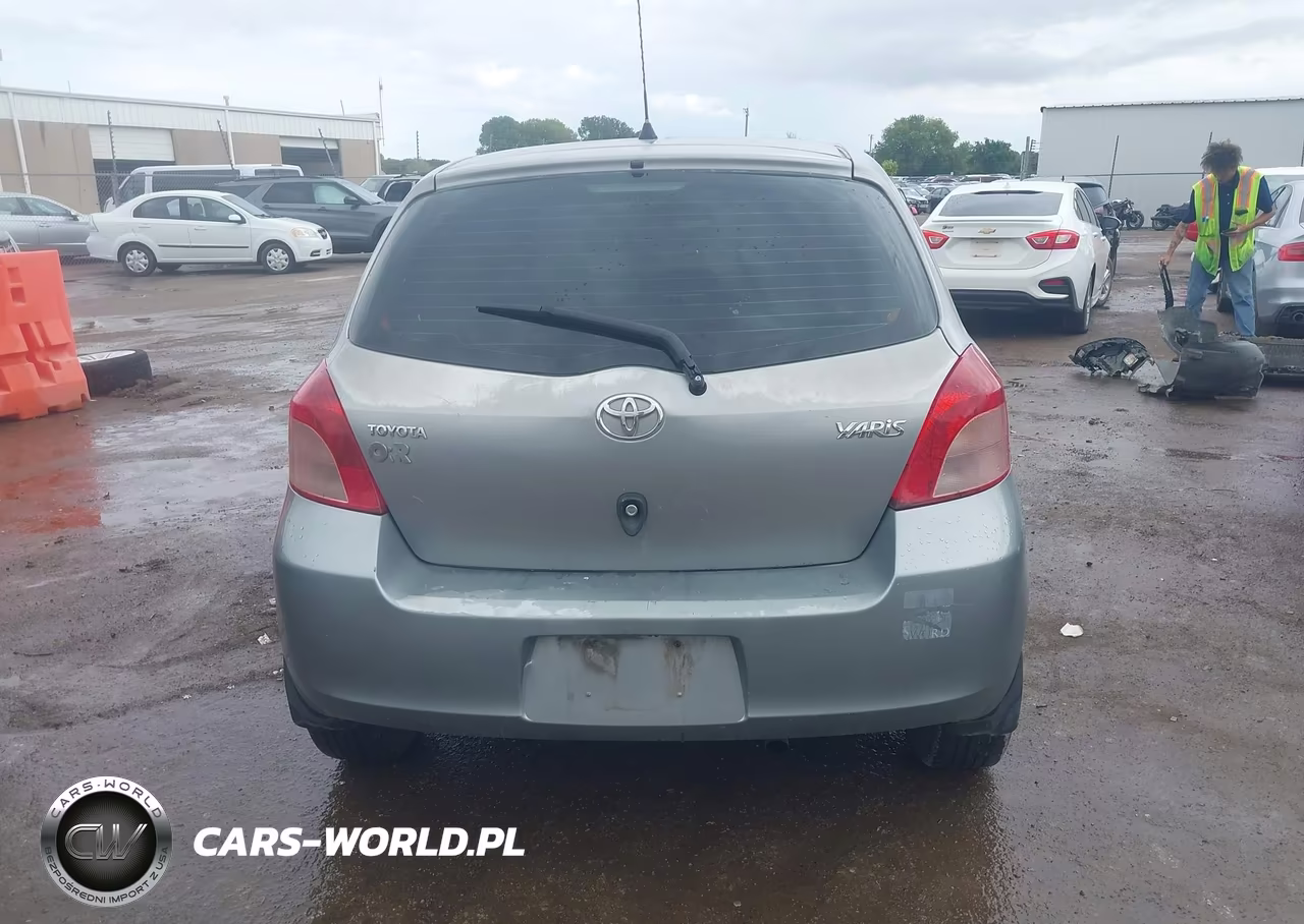 2008 Toyota Yaris VIN:JTDJT923X85209820 - 16