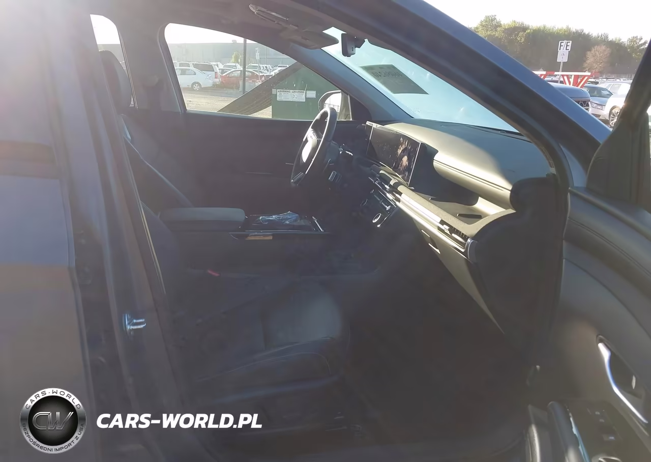 2025 Hyundai Tucson Limited VIN:5NMJECDE2SH579833 - 5