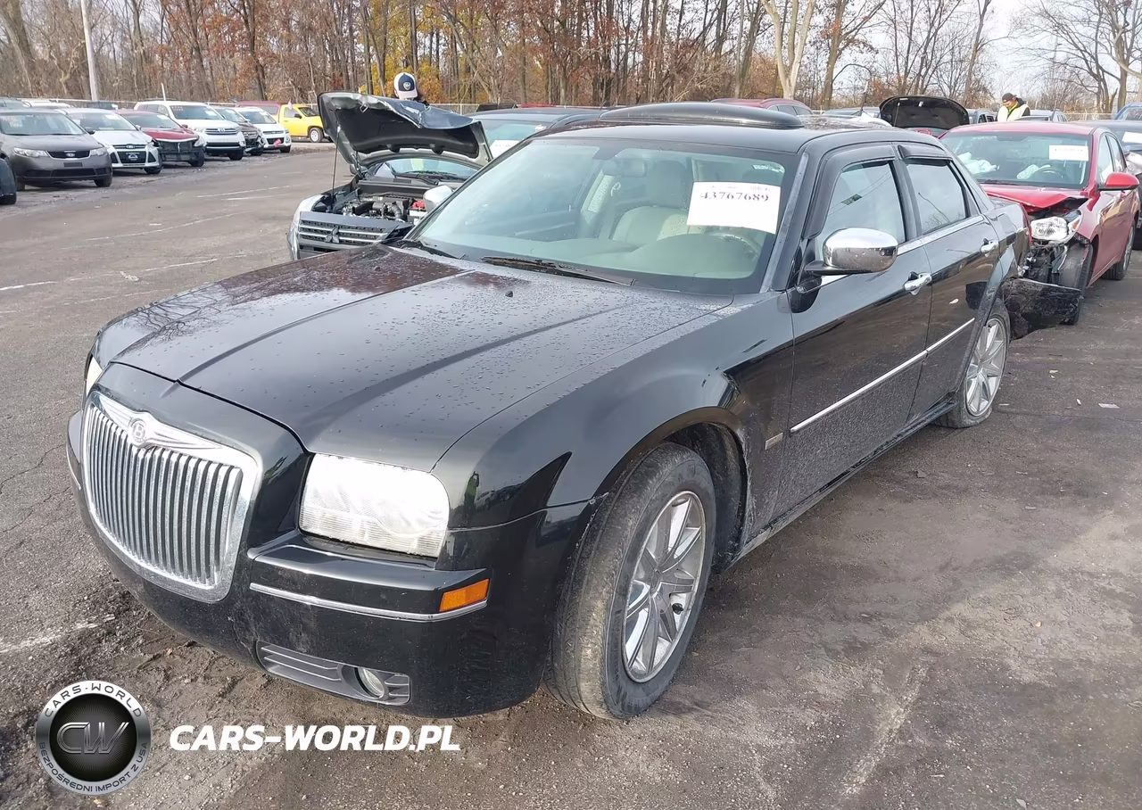 2010 Chrysler 300 Touring-Signature Series-Executive Series VIN:2C3CA5CVXAH330518 - 2