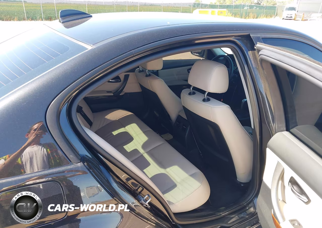 2011 BMW 328I xDrive VIN:WBAPK7C58BA973565 - 8
