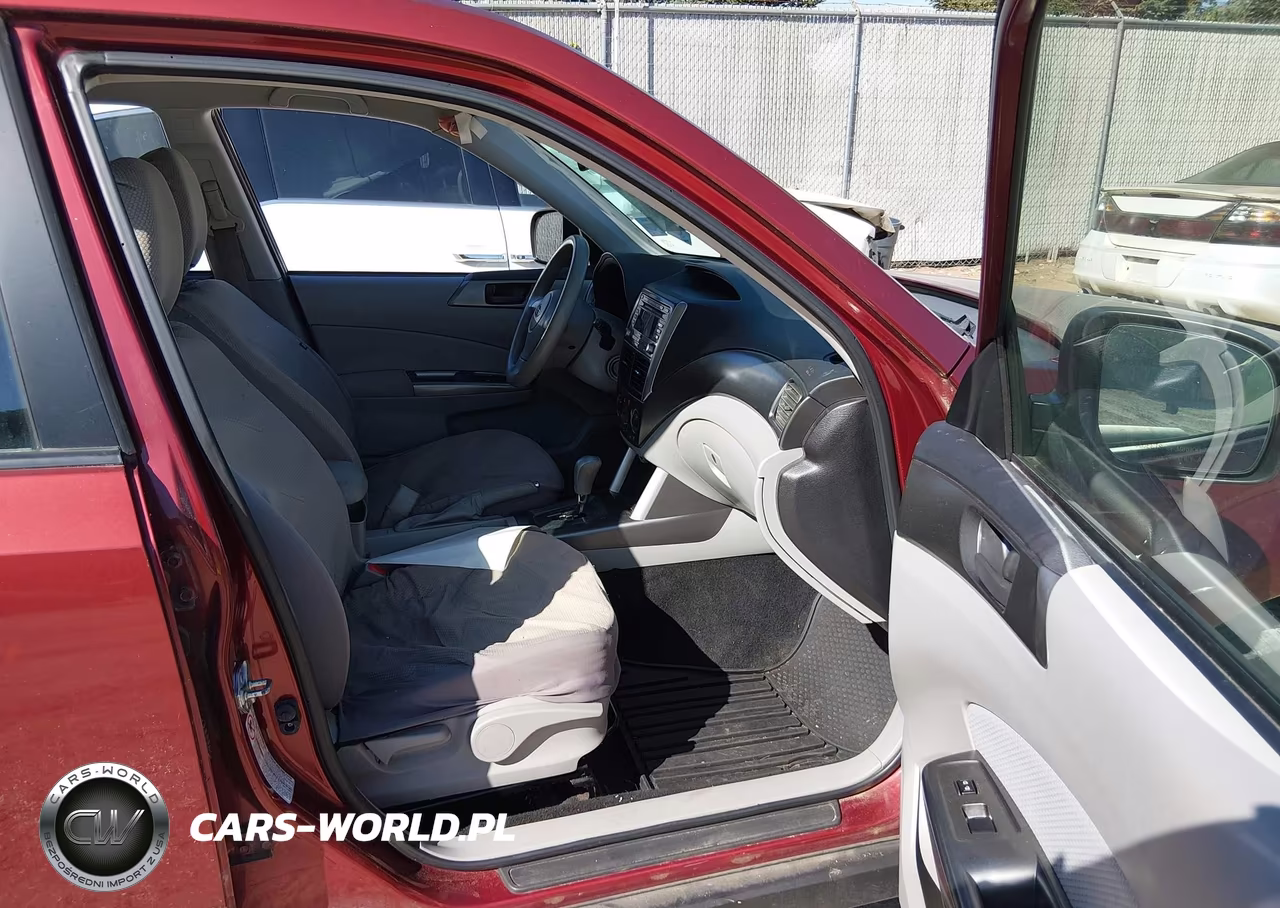 2012 Subaru Forester 2.5X VIN:JF2SHBBC7CH406403 - 5