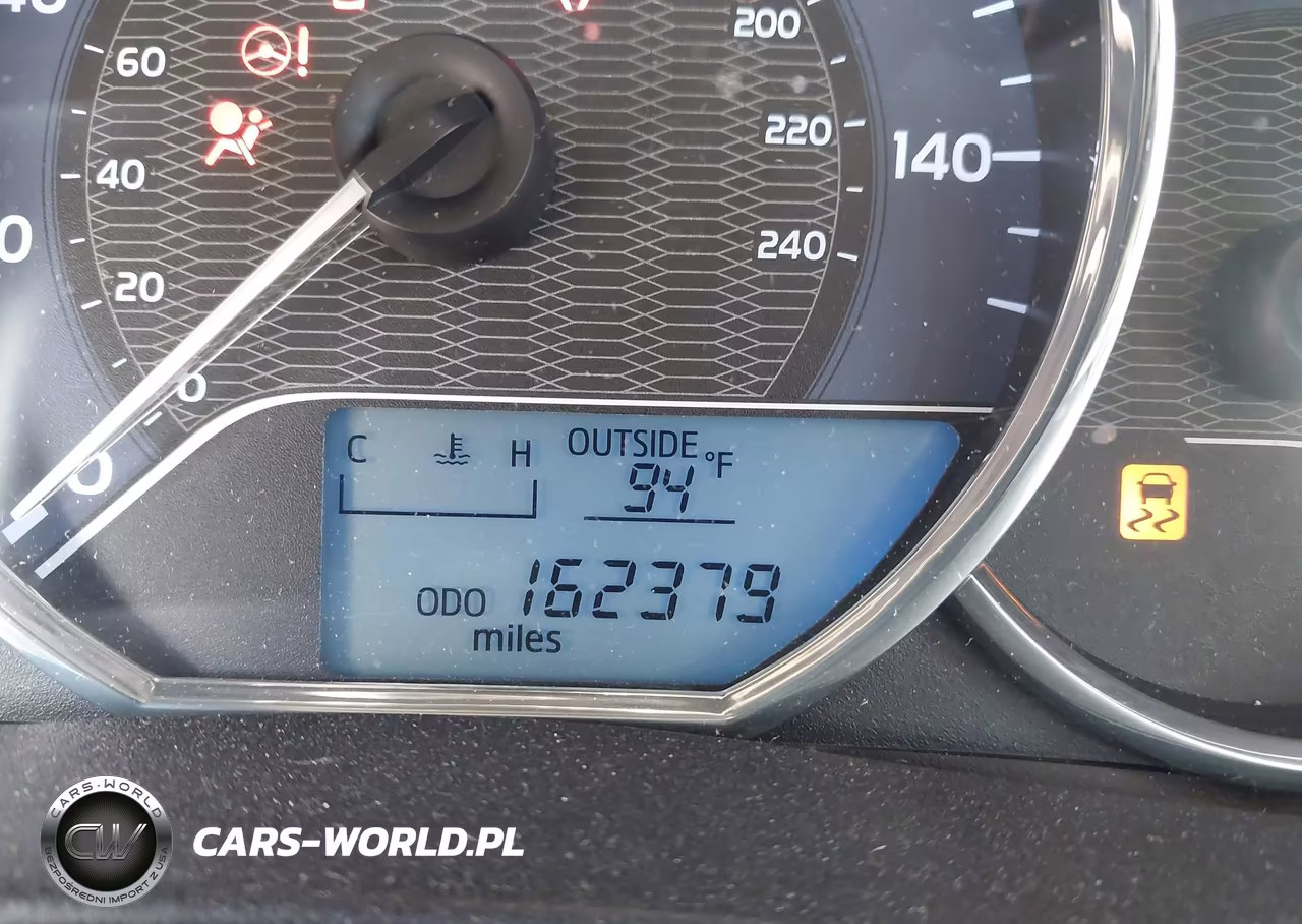 2015 Toyota Corolla Le VIN:2T1BURHE9FC479549 - 15