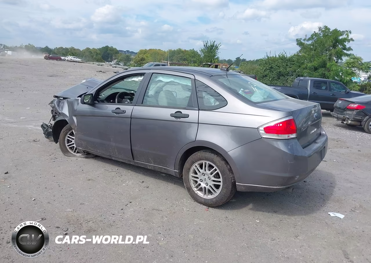 2011 Ford Focus Se VIN:1FAHP3FN3BW173228 - 3