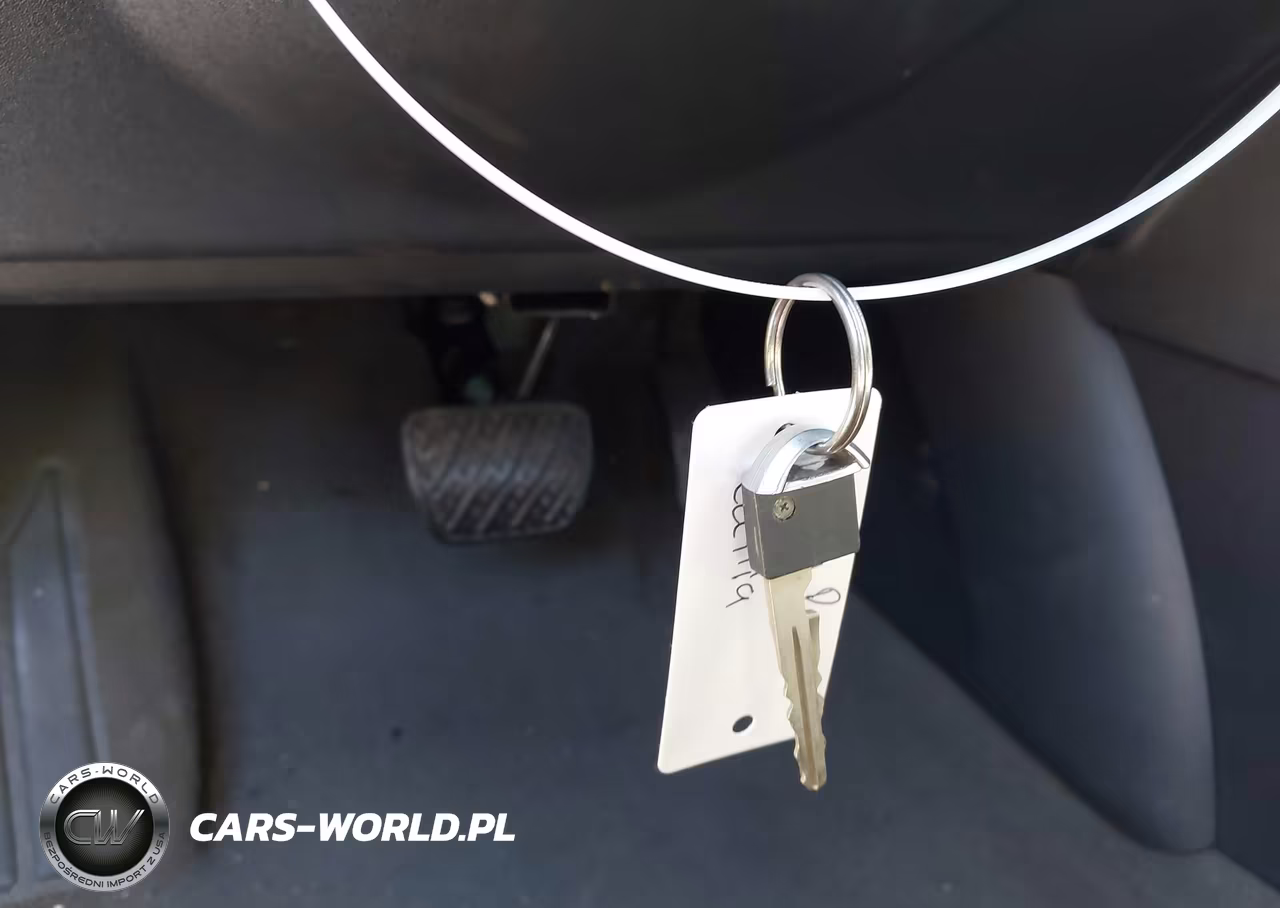 2011 Nissan Sentra 2.0S VIN:3N1AB6AP2BL683650 - 11