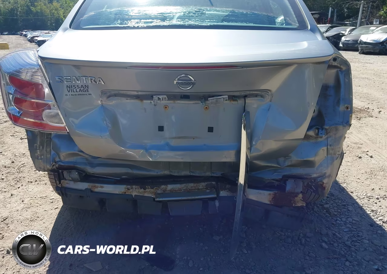 2011 Nissan Sentra 2.0S VIN:3N1AB6AP2BL683650 - 13