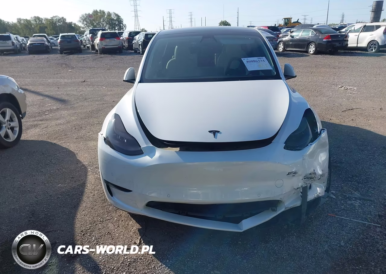 2021 Tesla Model Y Long Range Dual Motor All-Wheel Drive VIN:5YJYGDEE3MF144367 - 11