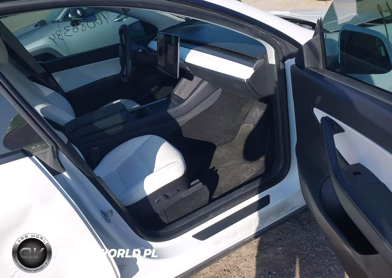 2021 Tesla Model Y Long Range Dual Motor All-Wheel Drive VIN:5YJYGDEE3MF144367 - 5