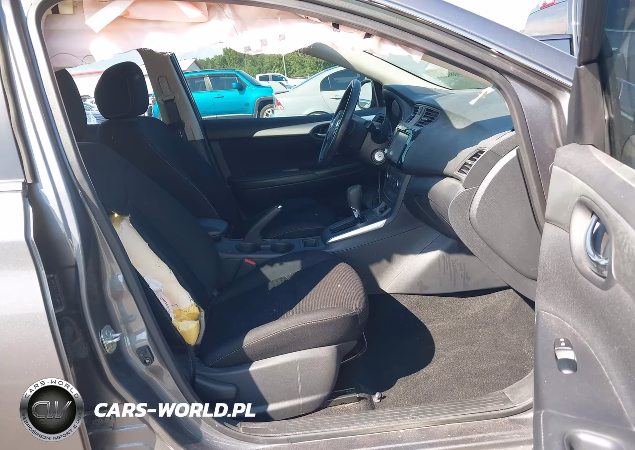 2019 Nissan Sentra S VIN:3N1AB7AP6KY202307 - 5