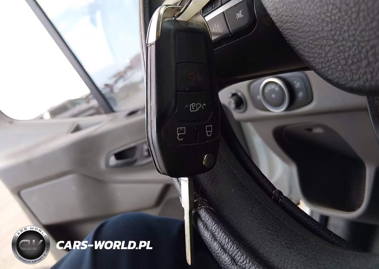 2020 Ford Transit-150 VIN:1FTYE1Y86LKB00097 - 11