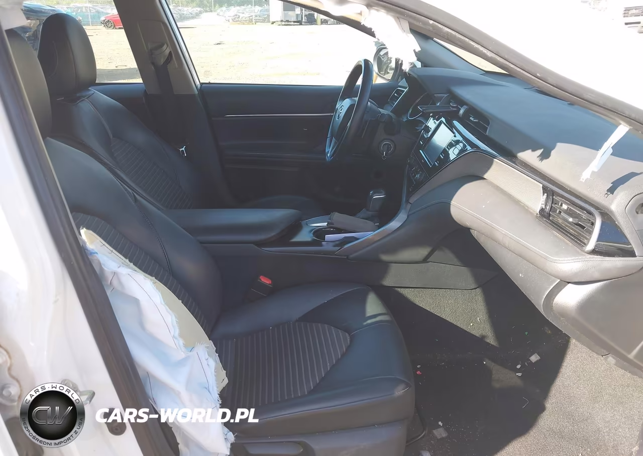 2020 Toyota Camry Se VIN:4T1G11AK8LU898258 - 5