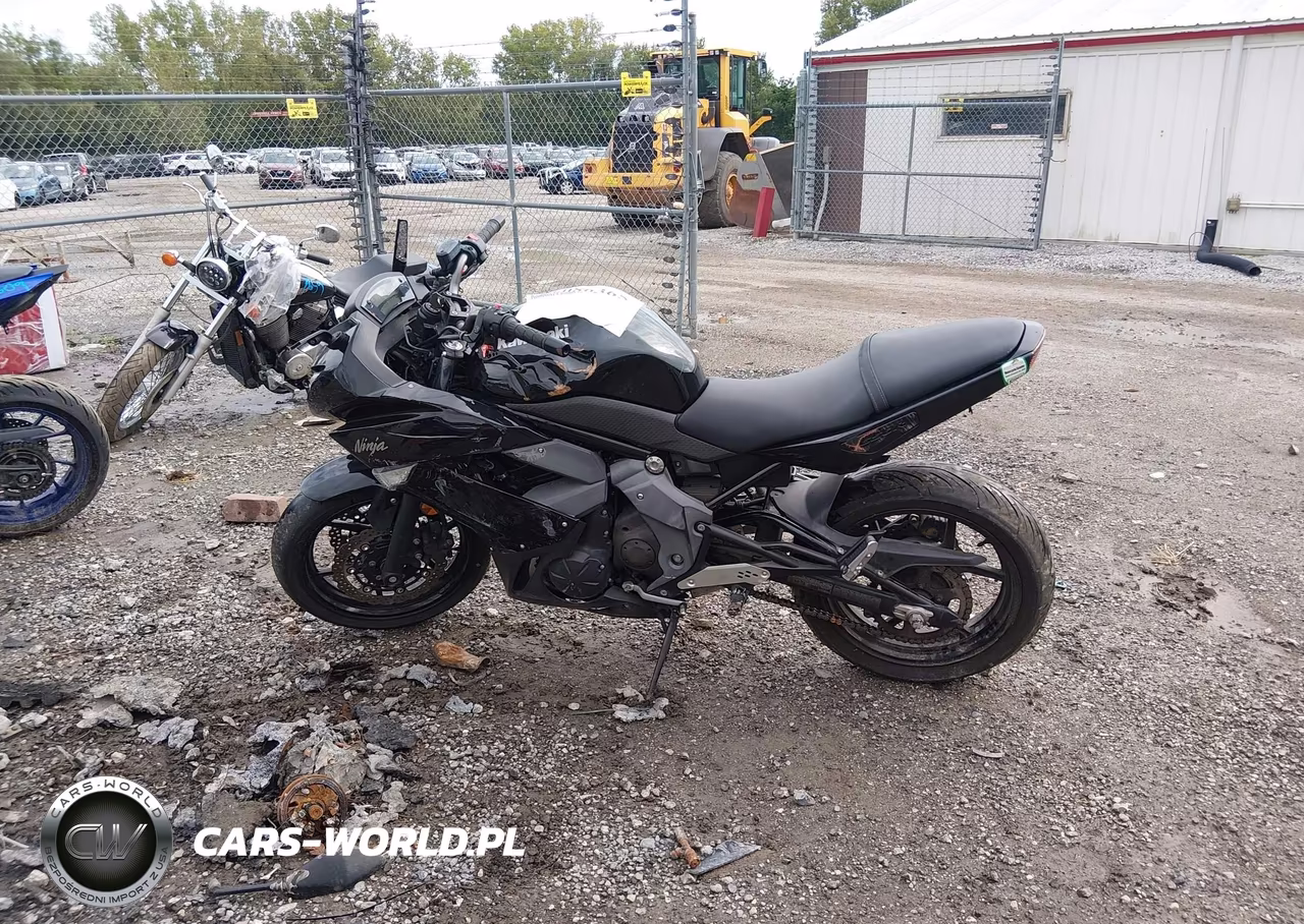 2011 Kawasaki Ex650 C VIN:JKAEXEC19BDA67045 - 13