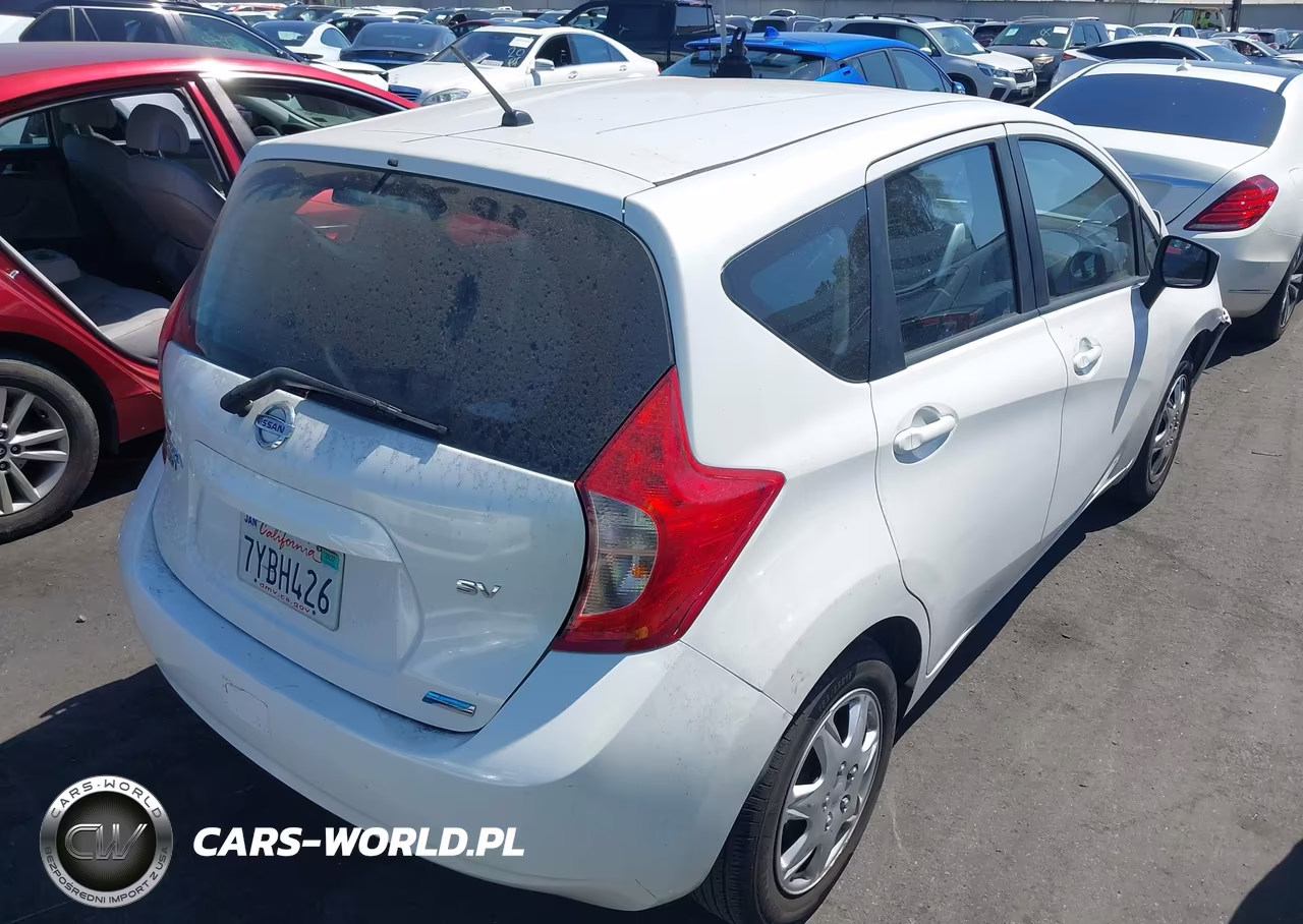 2015 Nissan Versa Note Sv VIN:3N1CE2CP6FL388370 - 4
