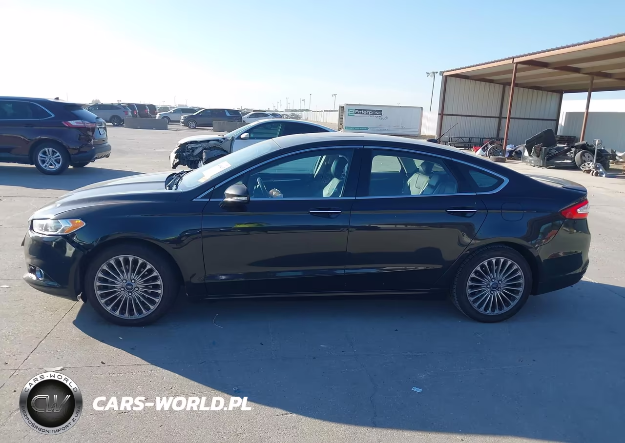 2013 Ford Fusion Titanium VIN:3FA6P0K98DR361733 - 13