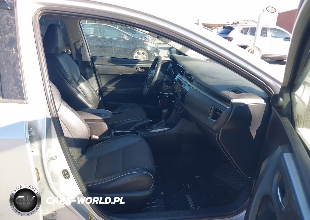 2014 Toyota Corolla S Plus VIN:5YFBURHE3EP126805 - 5