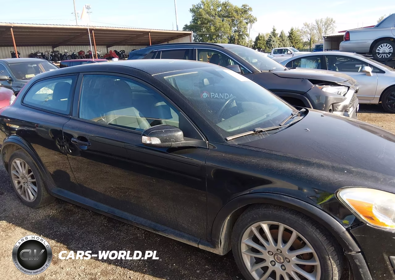 2011 Volvo C30 T5-T5 R-Design VIN:YV1672MK3B2208033 - 13