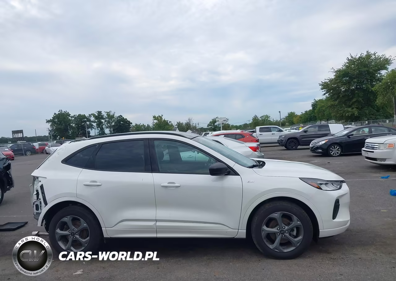 2024 Ford Escape St-Line VIN:1FMCU9MN4RUA95885 - 13
