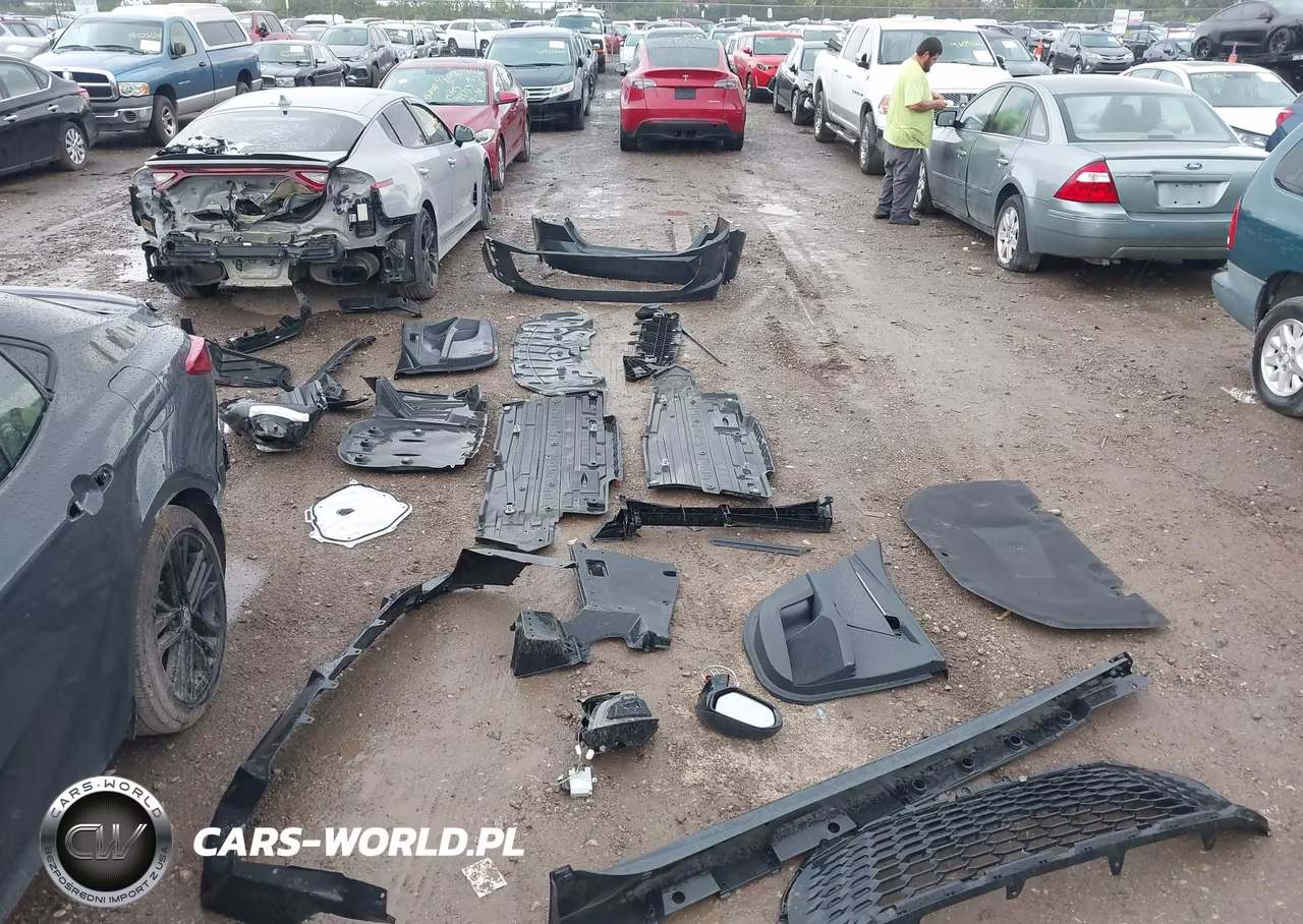 2026 Toyota Camry Se VIN:4T1DAACK2TU272785 - 12