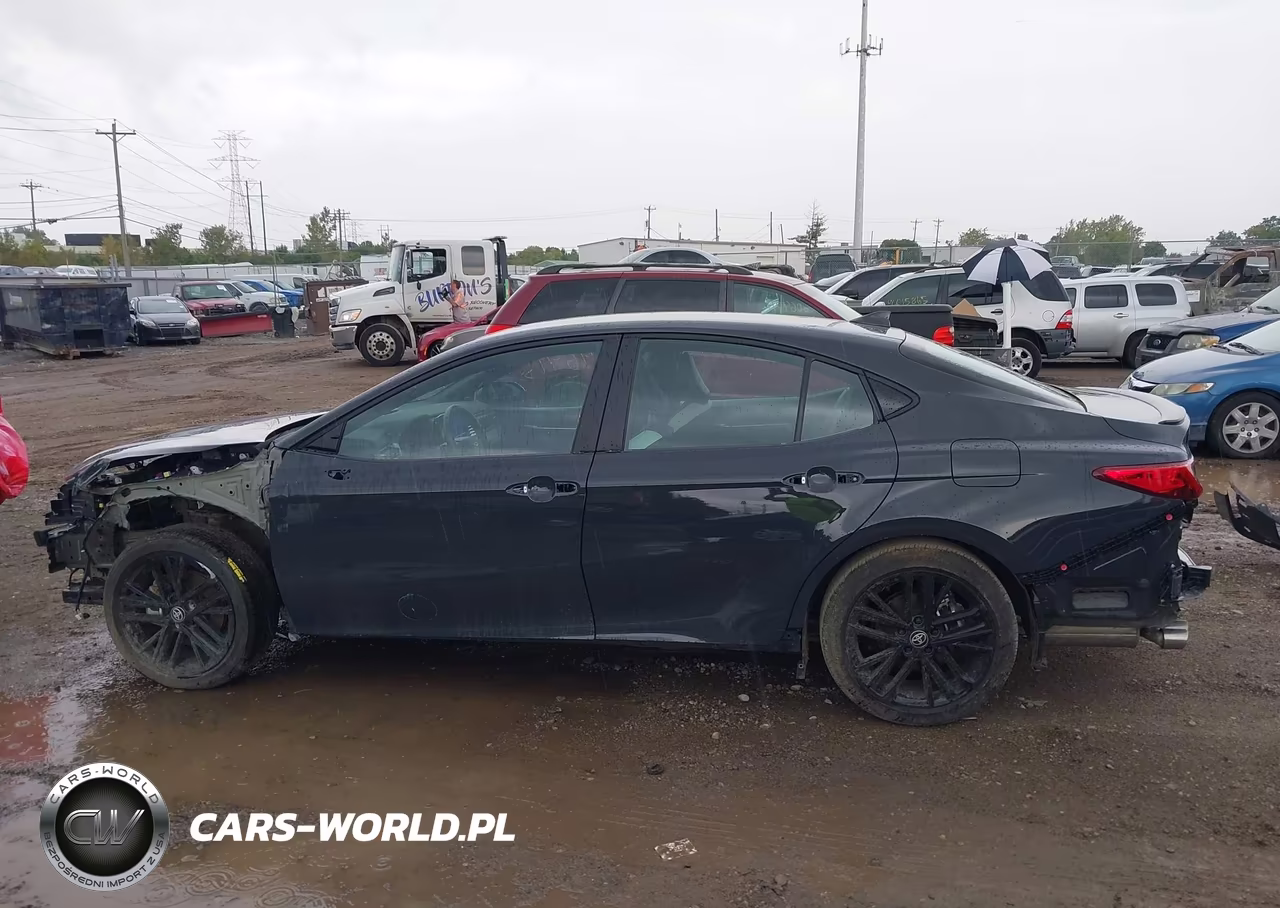 2026 Toyota Camry Se VIN:4T1DAACK2TU272785 - 15