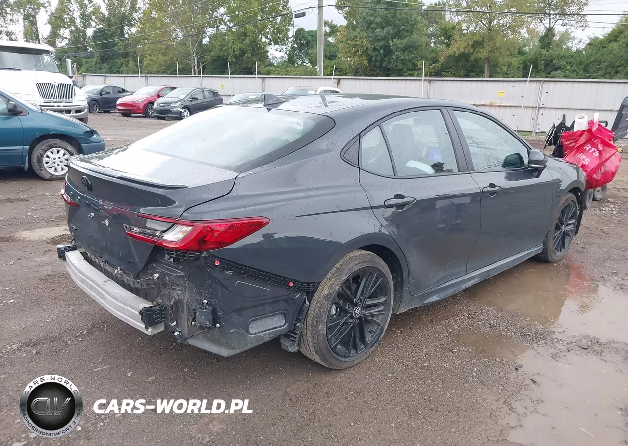2026 Toyota Camry Se VIN:4T1DAACK2TU272785 - 4
