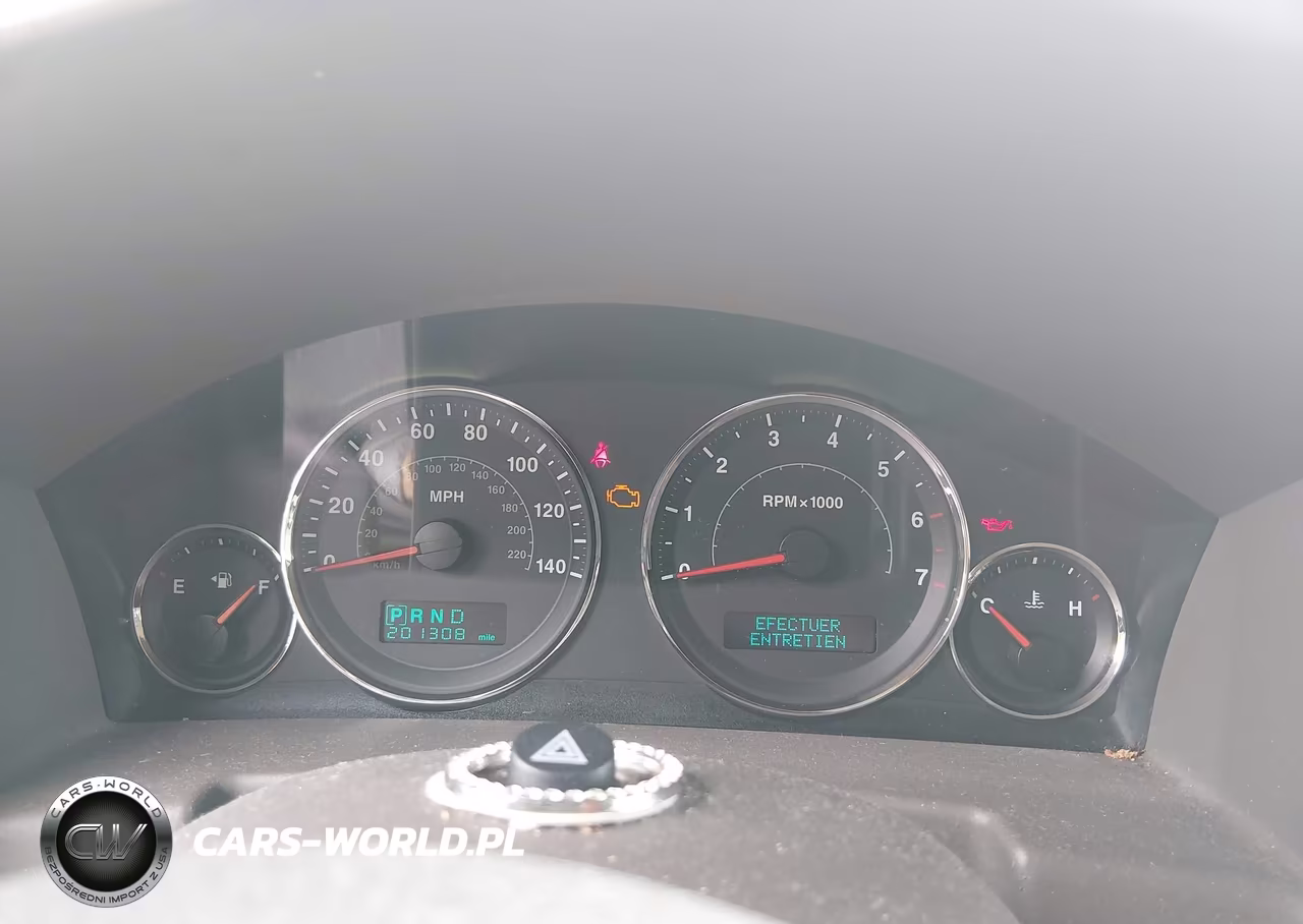2007 Jeep Commander Sport VIN:1J8HG48K87C510206 - 7