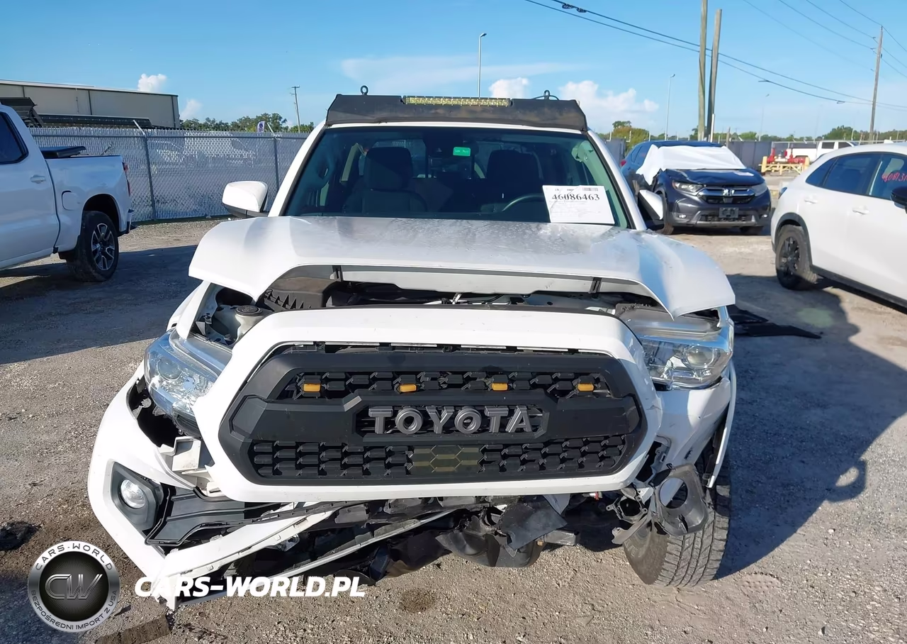 2021 Toyota Tacoma Sr5 V6 VIN:3TYCZ5AN8MT027917 - 12