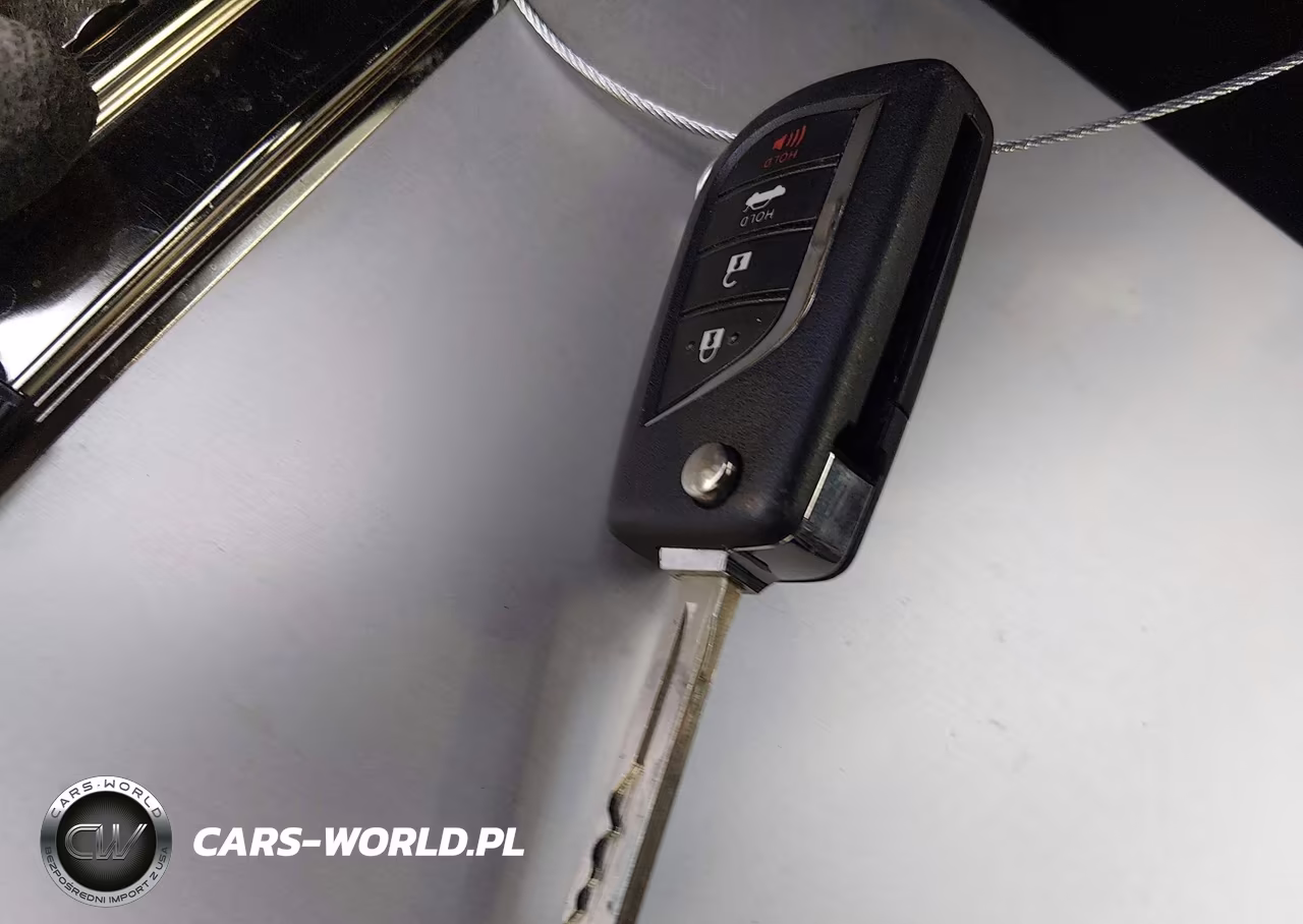 2022 Toyota Camry Le VIN:4T1C11AK1NU632761 - 11