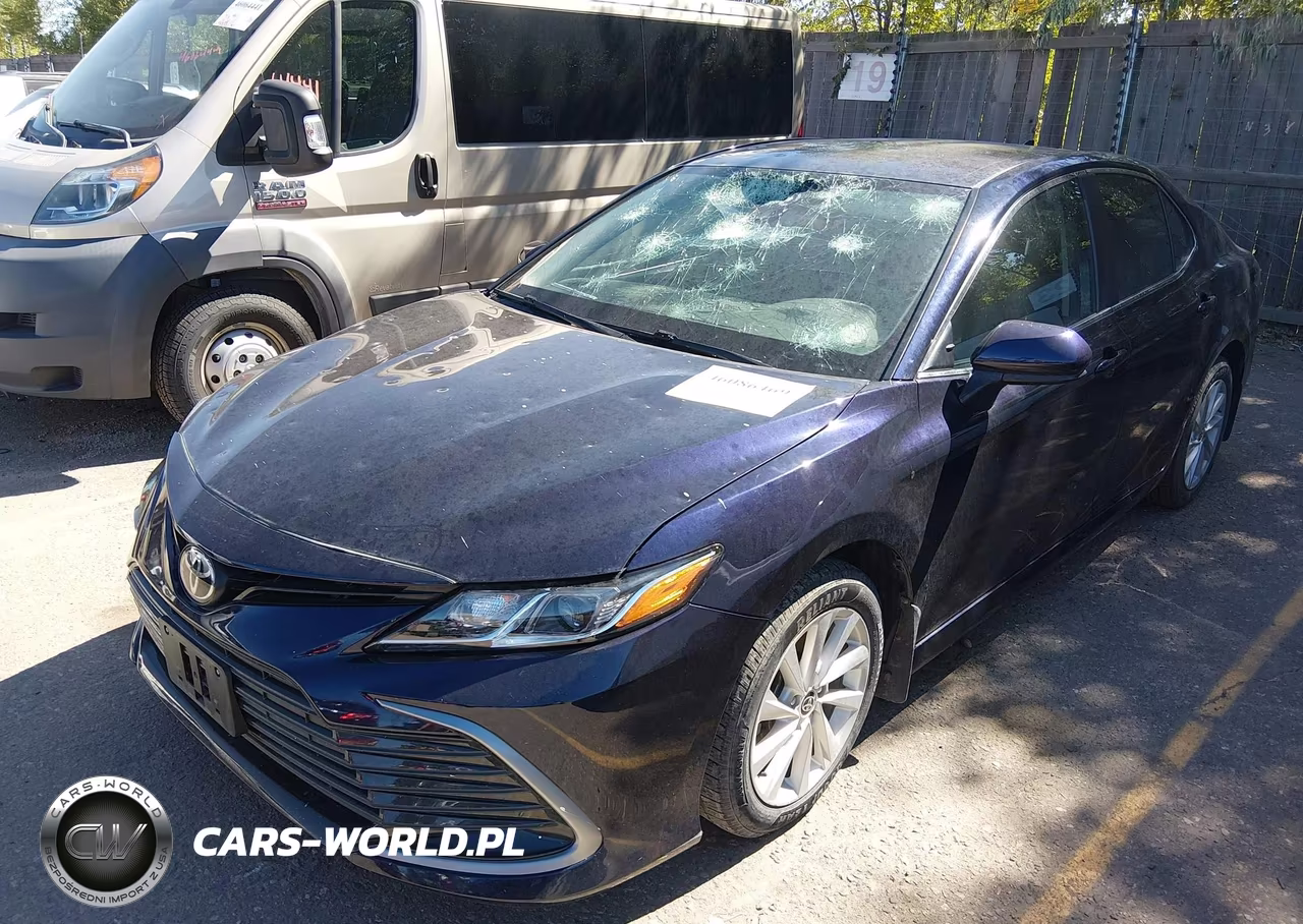 2022 Toyota Camry Le VIN:4T1C11AK1NU632761 - 2