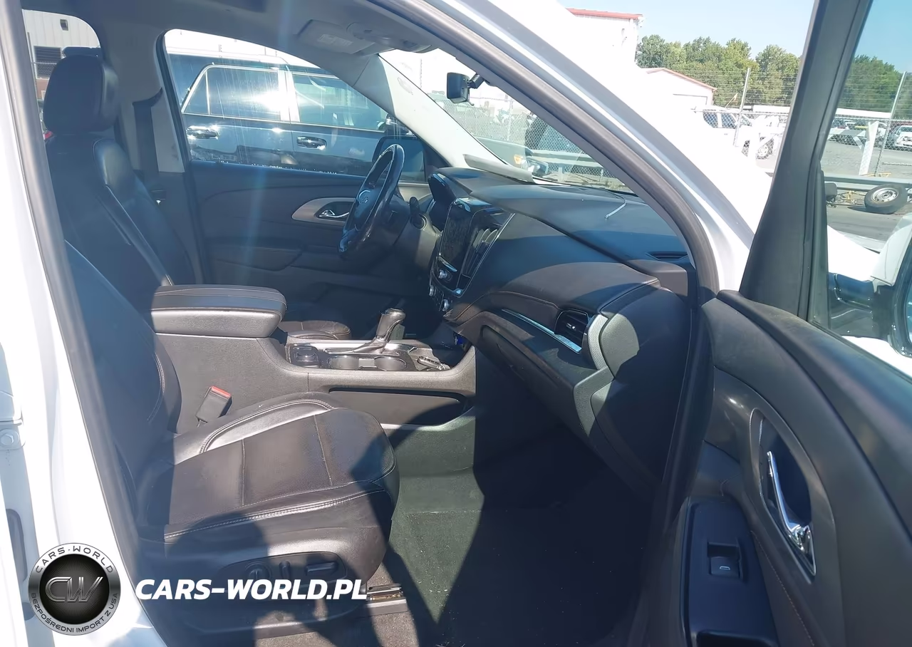 2018 Chevrolet Traverse Premier VIN:1GNEVJKW0JJ211619 - 5