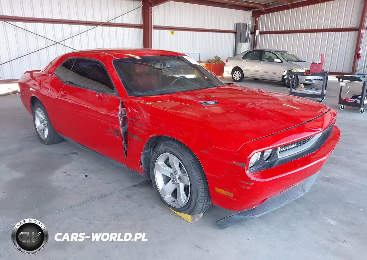 2014 Dodge Challenger R-T Plus