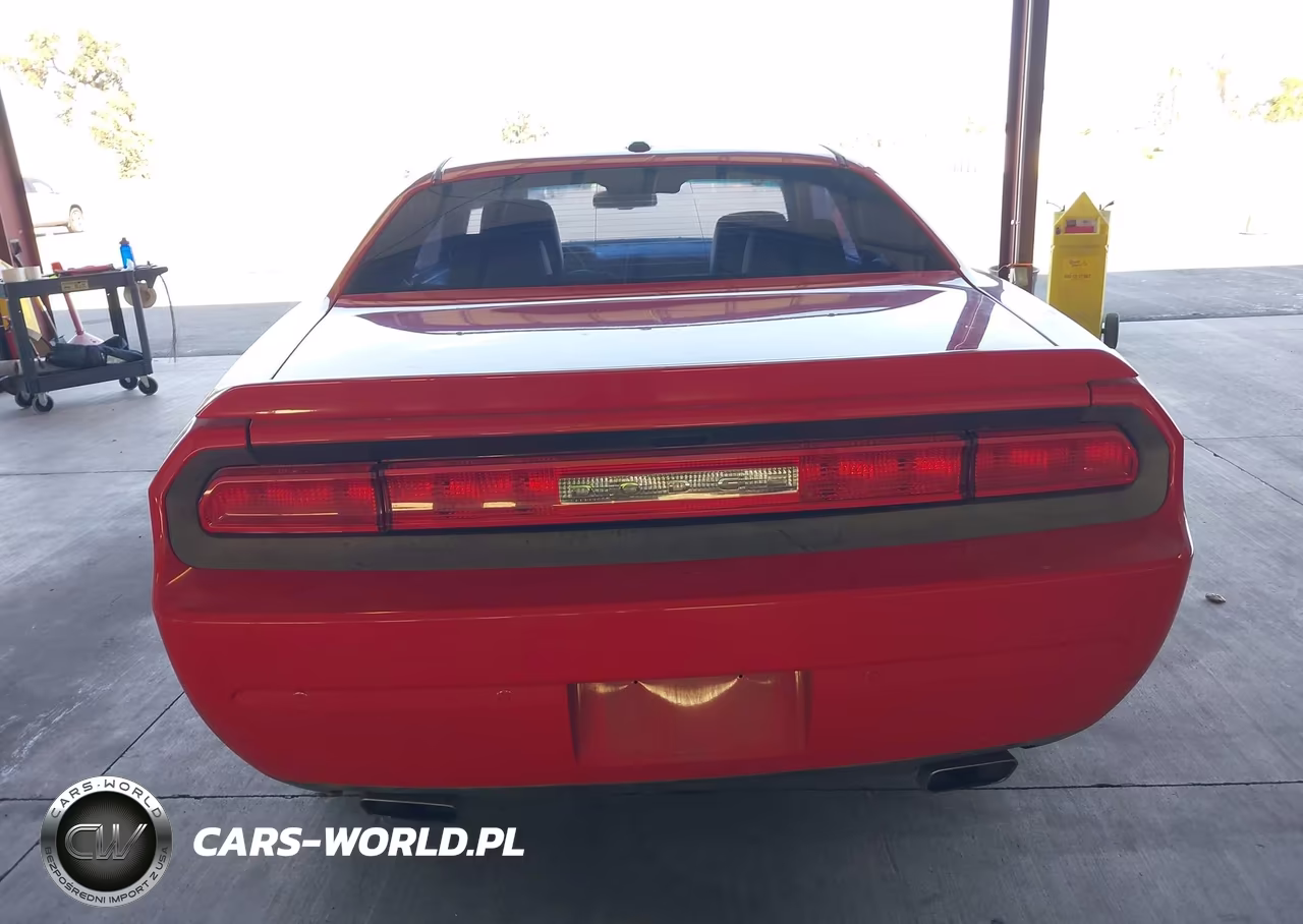2014 Dodge Challenger R-T Plus VIN:2C3CDYBT5EH133724 - 16