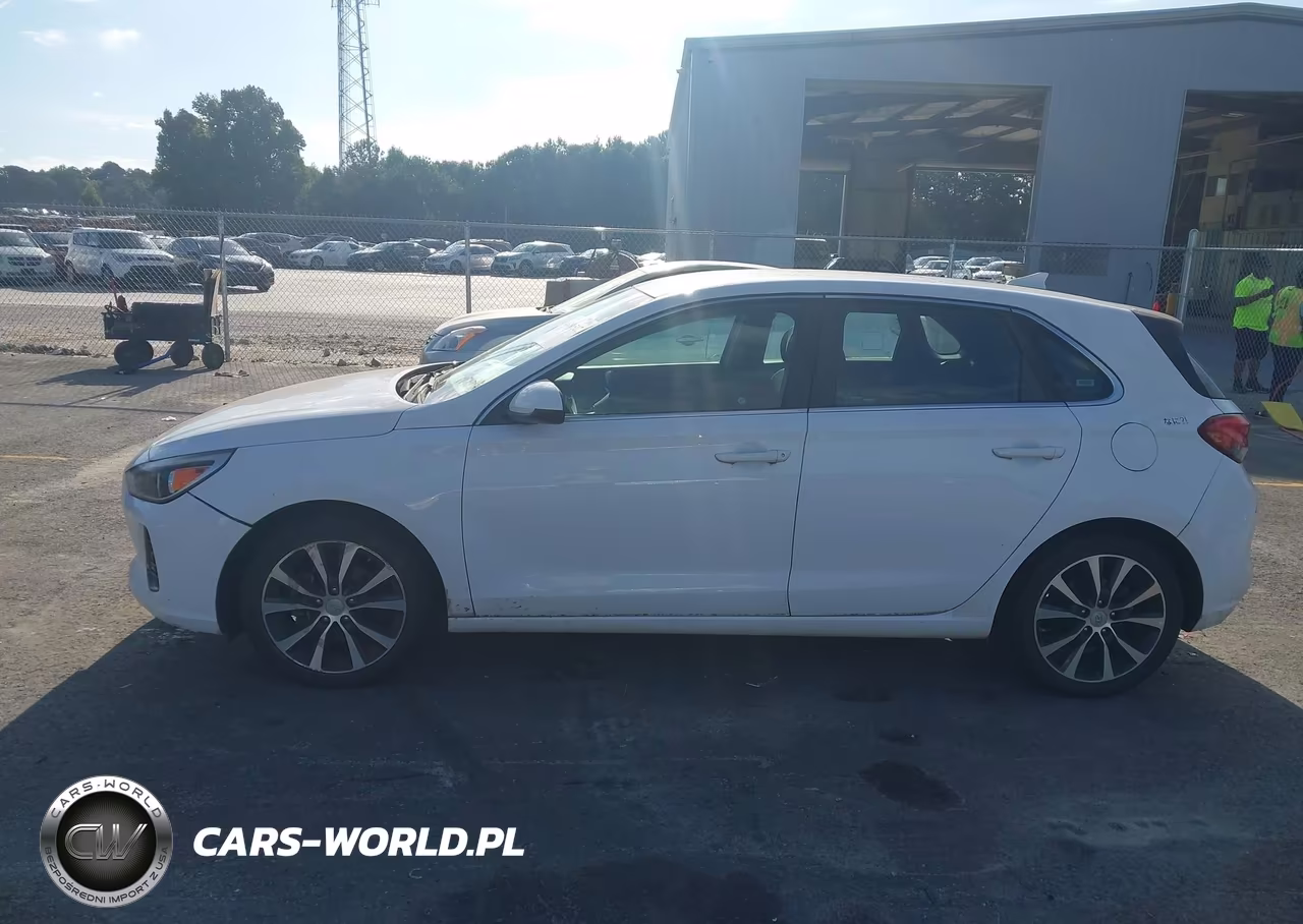2018 Hyundai Elantra Gt VIN:KMHH35LE7JU053976 - 14
