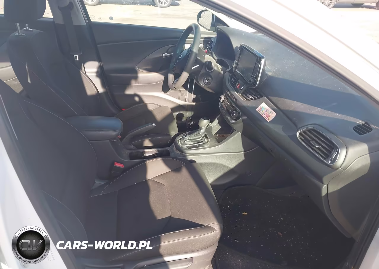 2018 Hyundai Elantra Gt VIN:KMHH35LE7JU053976 - 5