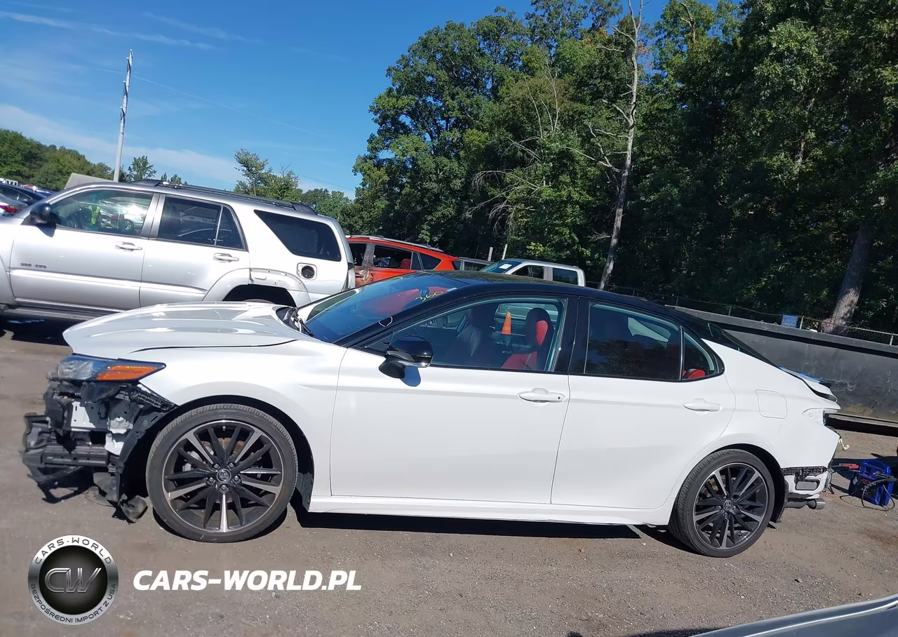 2019 Toyota Camry Xse VIN:4T1B61HK8KU183609 - 15