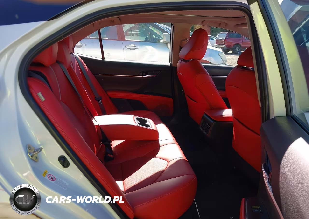 2019 Toyota Camry Xse VIN:4T1B61HK8KU183609 - 8
