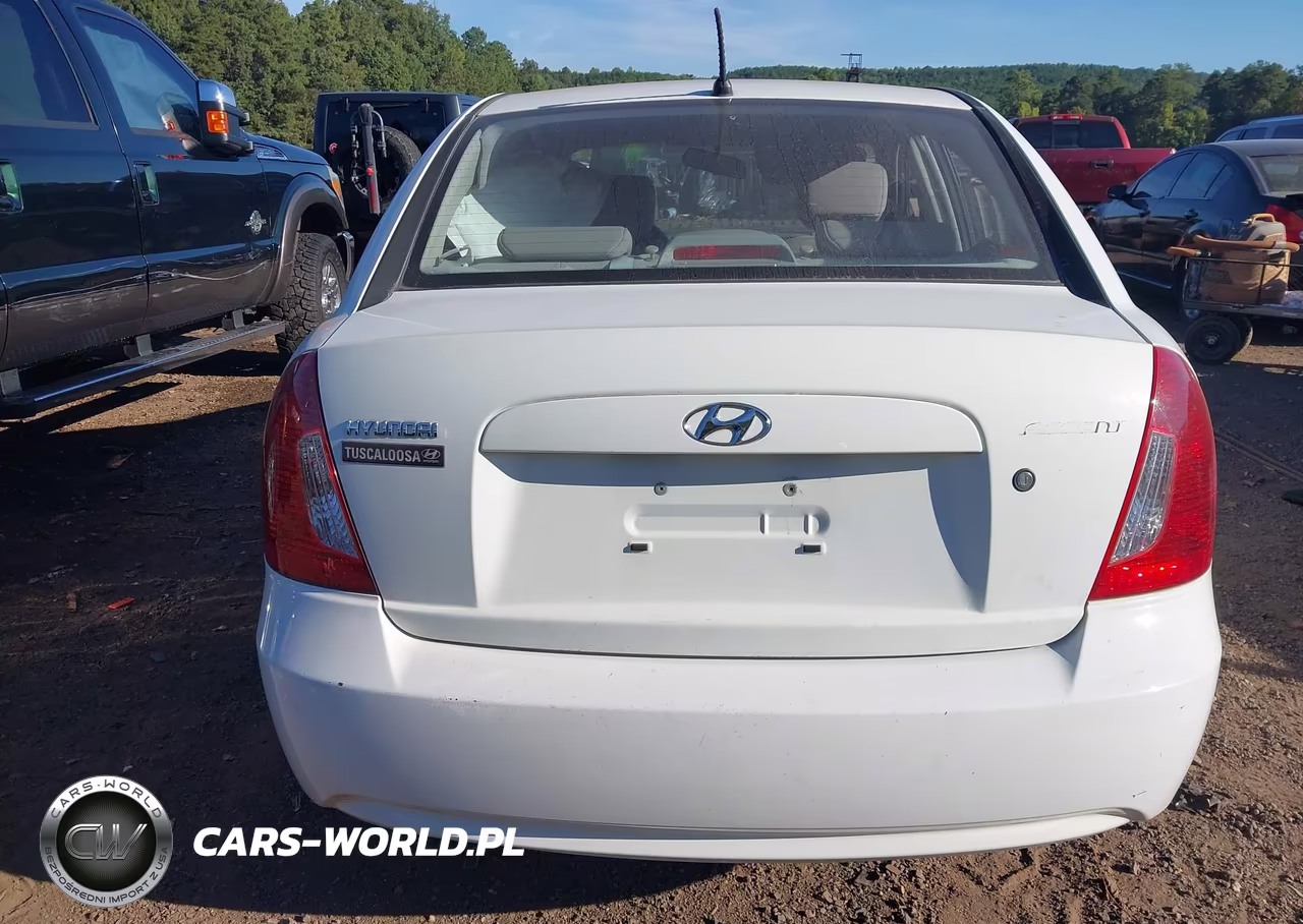 2006 Hyundai Accent Gls VIN:KMHCN46C96U028156 - 16